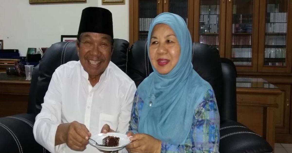 profil aksa mahmud