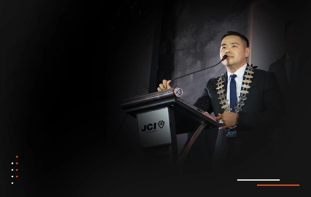 jhonnythio - Tech accessories entrepreneur